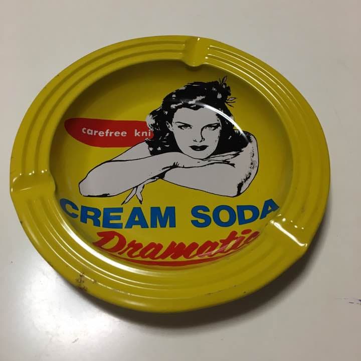 クリームソーダ 灰皿 新品未使用 激レア
