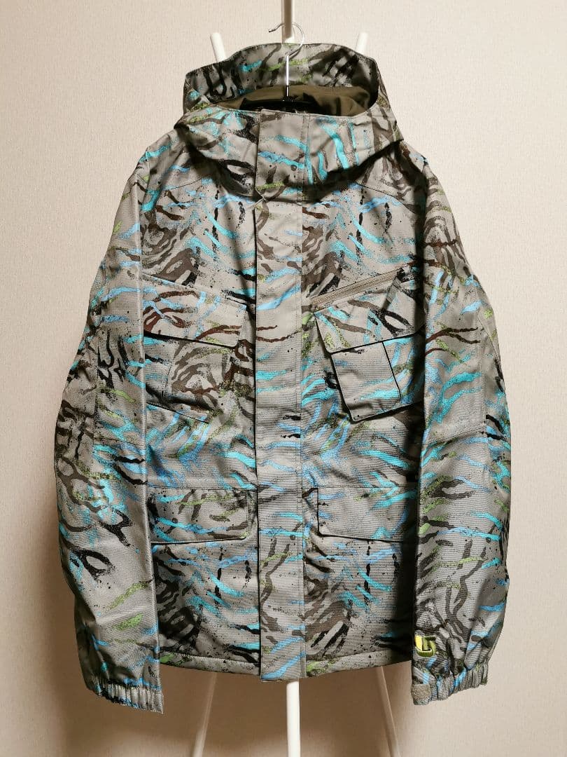 【上下セット】バートン スノーボードウェア 迷彩柄 カモフラージュ スノボウェア