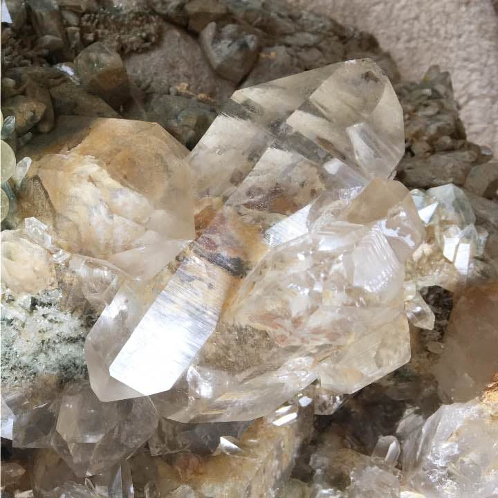 ヒマラヤ パルギ産クラスター 大型