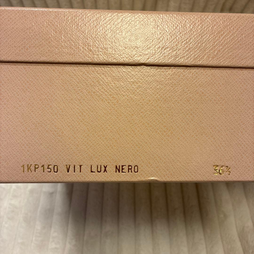 PRADA ブラックオープントゥハイヒール