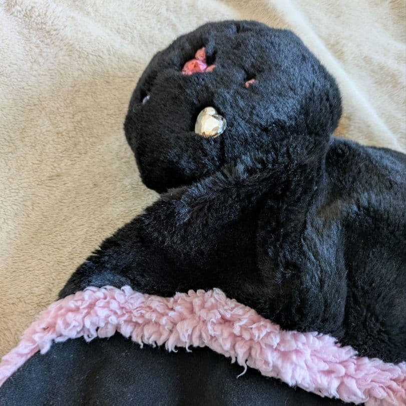 ディズニー　ミニー　ファンキャップ　帽子　ブラック　黒　ピンク　リボン　廃盤