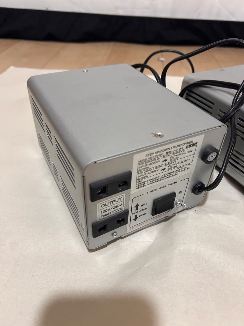 P*o様 カシムラ 大型変圧器 2台セット 1500V + 1000V 海外国内
