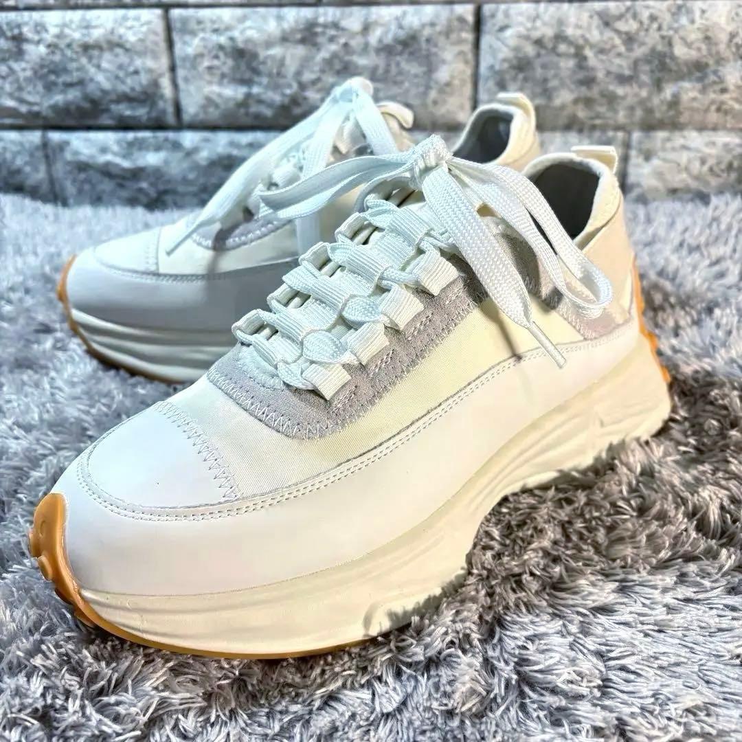 極美品❣️BEARDSLEY ビアズリー ライトクッションスニーカー 厚底 白