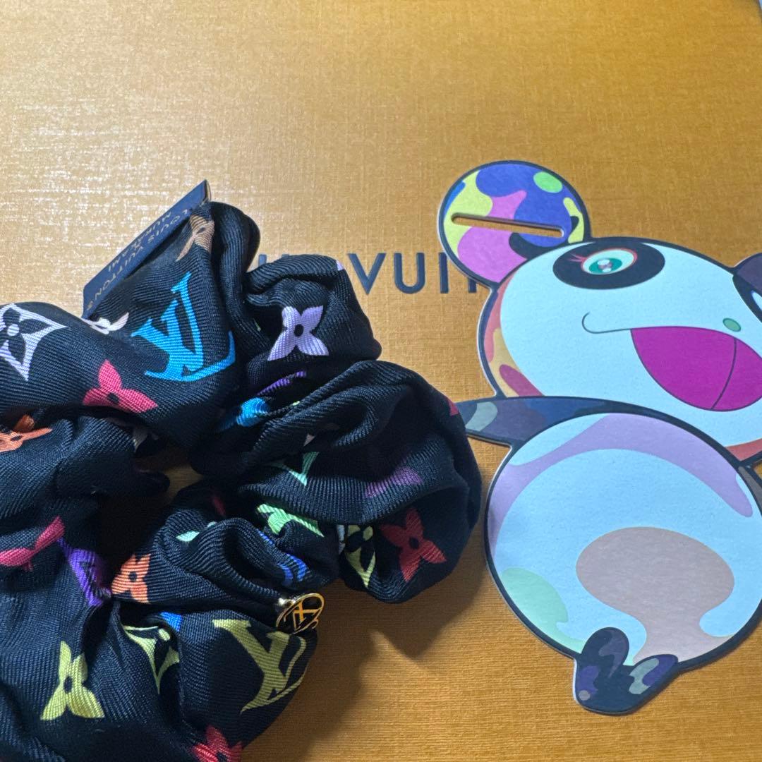 ルイヴィトン シュシュ