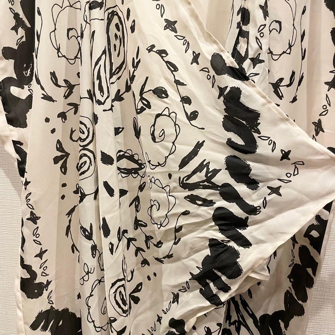 nanalove777888　カリテ×マニプリ　スカーフタイブラウス