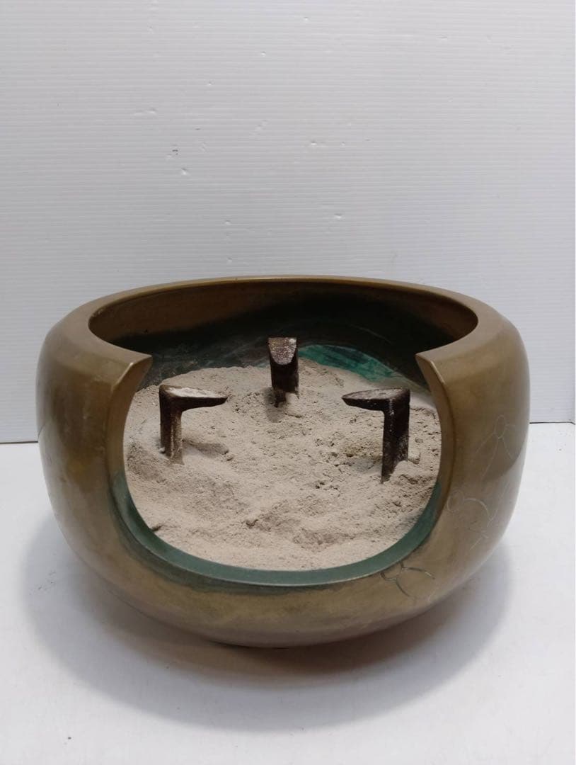 G2306​【極美品】茶道具 唐銅風炉 七宝地紋 釜師 大西宗扇　共箱 炭付