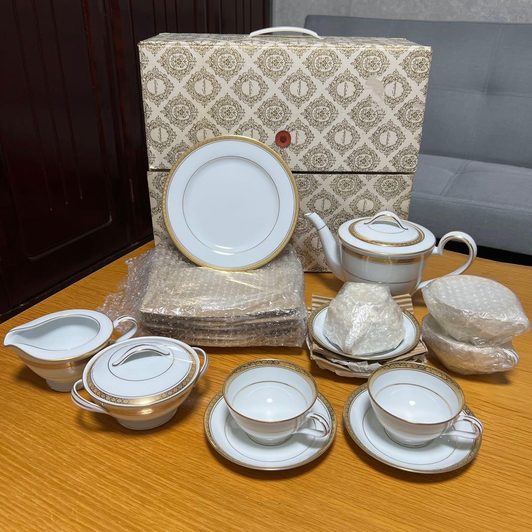 ノリタケ　ティーセット カップ プレート ポット　東海銀行100年記念