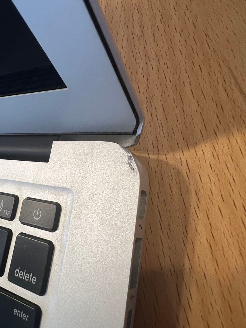 み*か様 Apple MacBook Air 13インチ シルバー 128GB