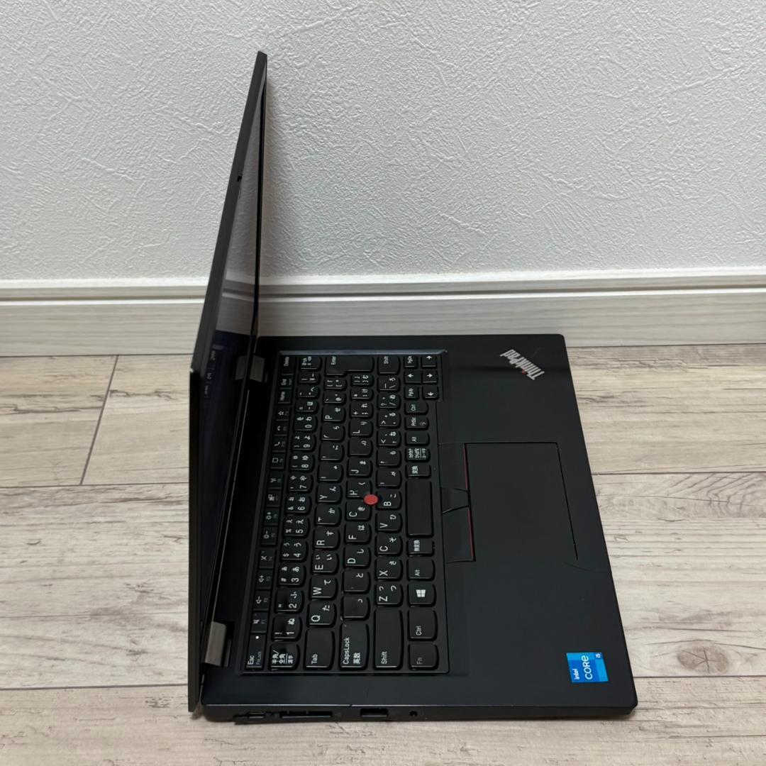 お手頃価格❗ 11世代 ThinkPad Core i5 8GB 256GB