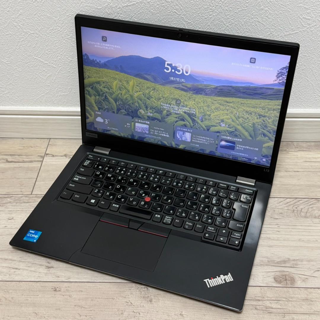 お手頃価格❗ 11世代 ThinkPad Core i5 8GB 256GB