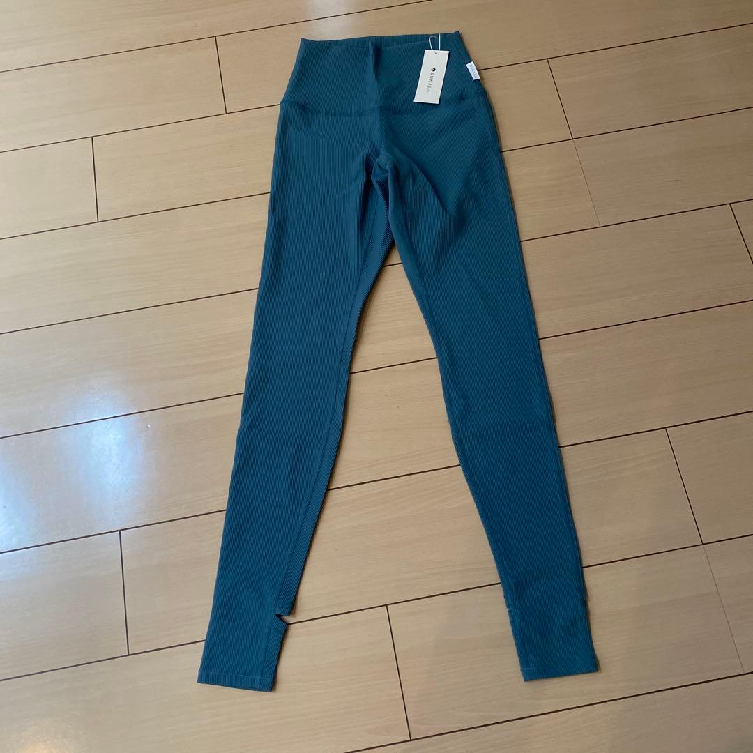 【新品】リブソリッドトレンカ　ヨガパンツ S ディープグリーン