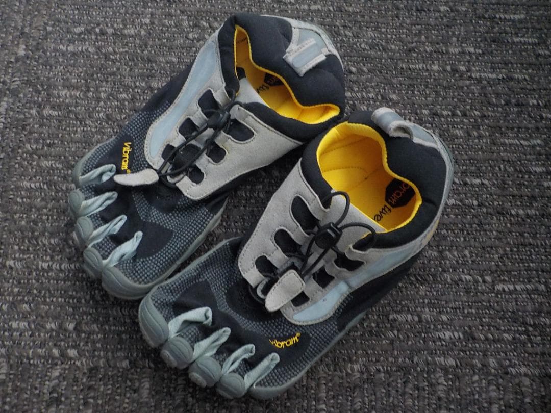 ビブラム Vibram ビキラ 42サイズ 五本指シューズ お値下げ可能