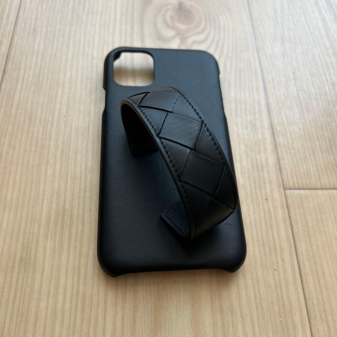 lily　iPhone11ケース