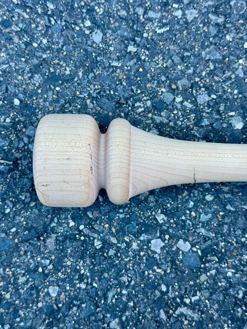 ビクタス　トレーニングバット　33