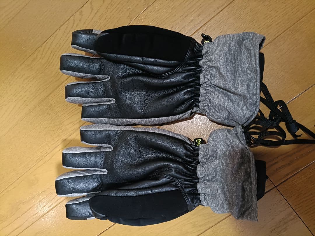 BONFIRE 上下 セット　グローブ BURTON