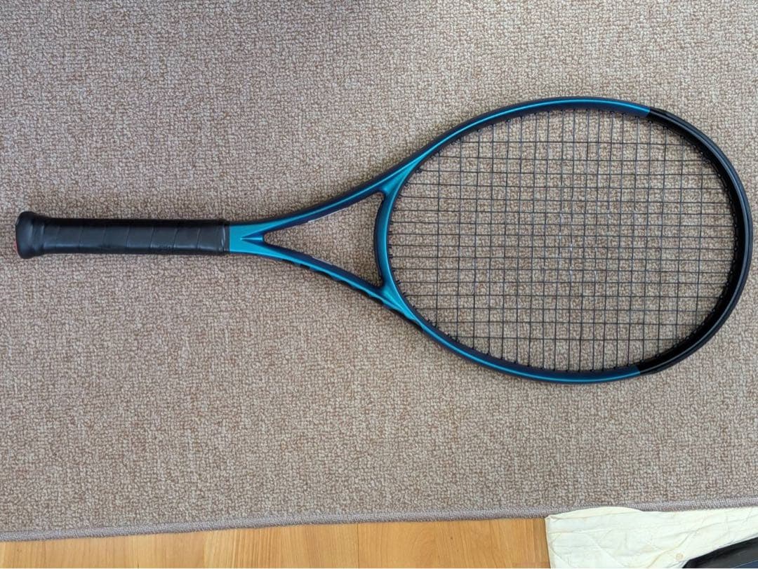 Wilson　ウルトラ100L V4.0 テニスラケット