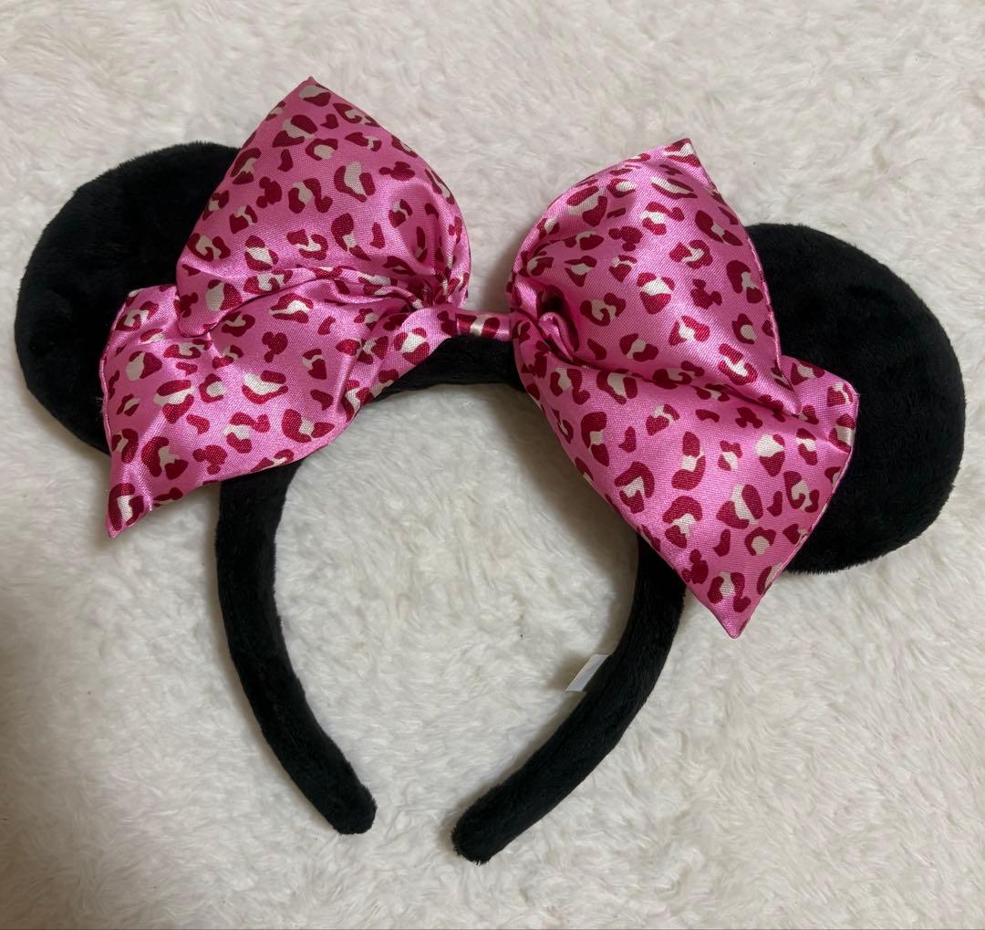 ディズニー ミニー ヒョウ柄 カチューシャ ピンク