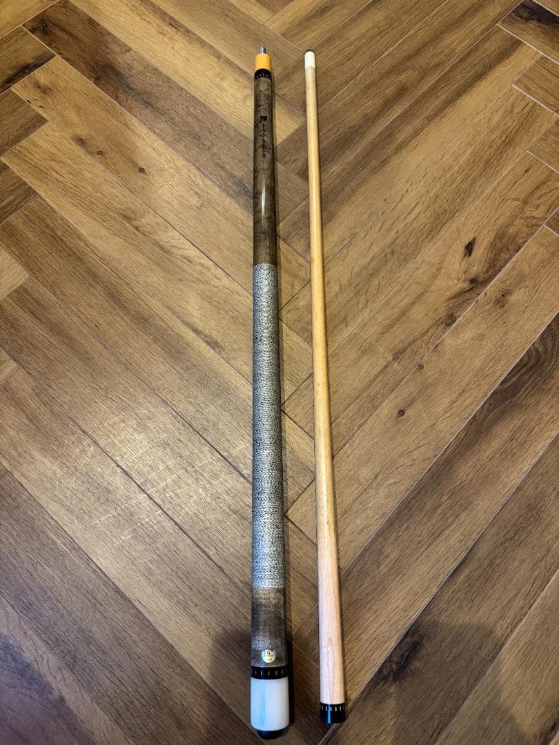 Adam アダム ビリヤード キュー ヘルムステッター