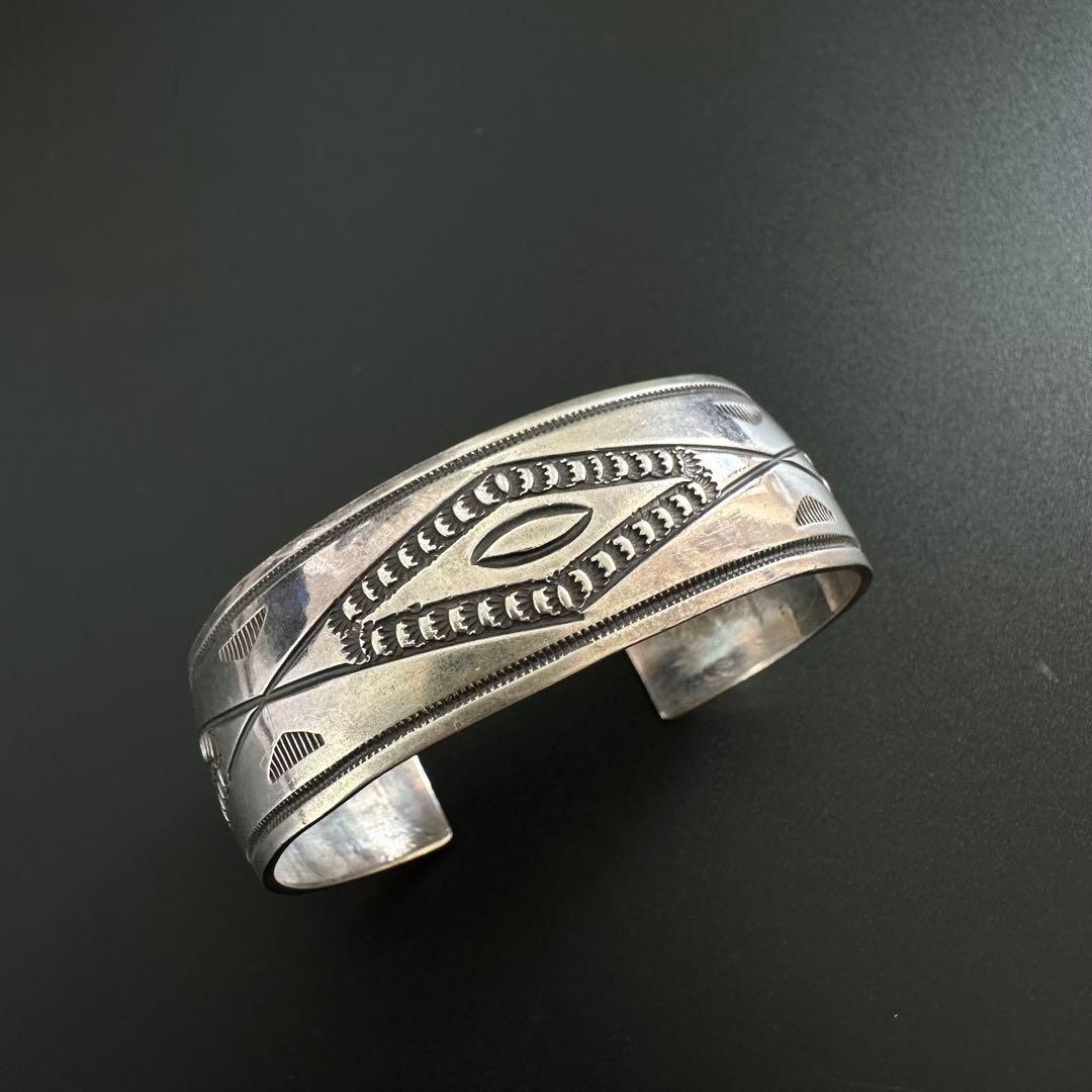 Navajo Andy cadman Sterling バングル　スタンプワーク