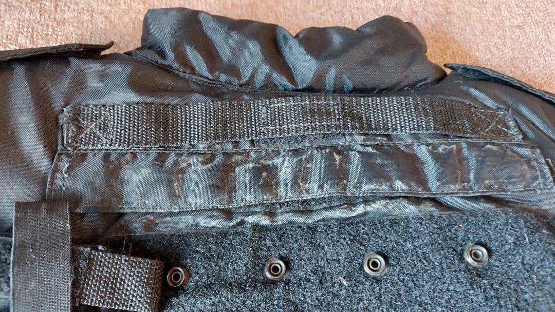 アクセスオーバーシーズ製　SWAT ベスト　値下げ依頼OK