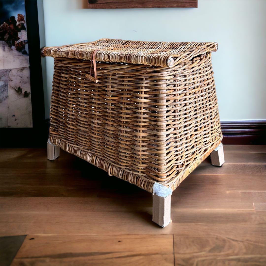 天然皮付き籐アラログ　インテリアバスケット　蓋付きバスケット　チェストバスケット