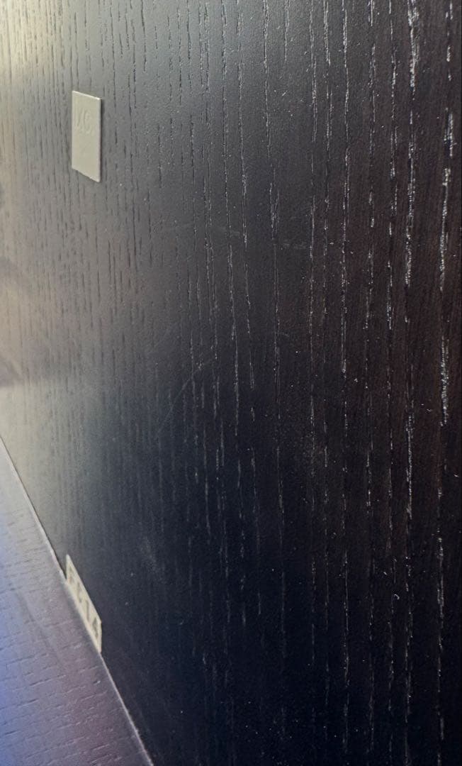 カッシーナイクスシー　RETTAサイドテーブル