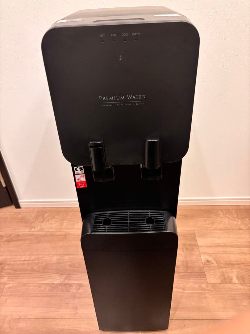 PREMIUM WATER ブラック ウォーターサーバー　（famfit)