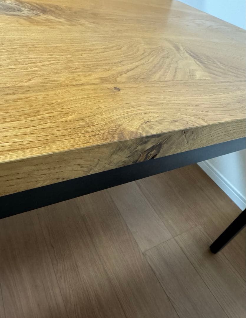 テーブル　木　ナラ