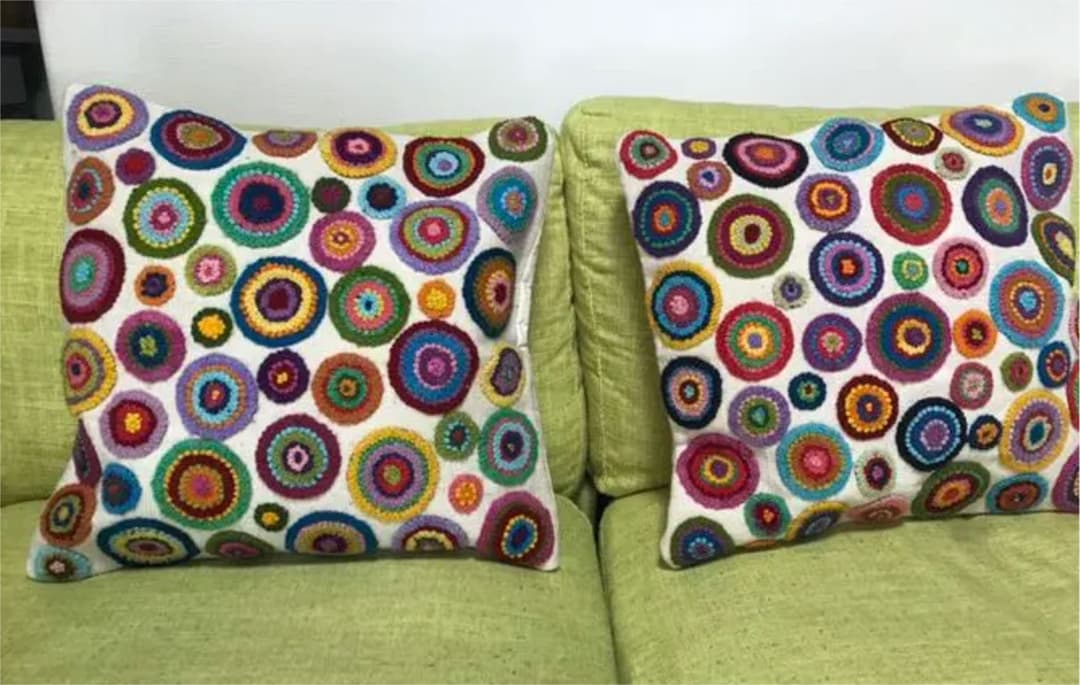 現地購入　ペルー刺繍　アルパカウール　クッションカバー　2枚セット