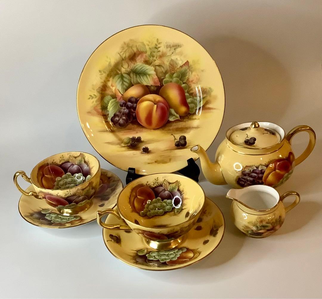 エインズレイ　オーチャードゴールド　AYNSLEY