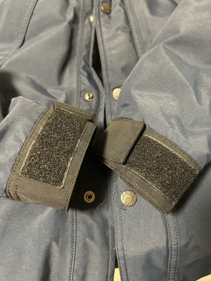 ザノースフェイス　マウンテンダウンジャケット ゴアテックス　ND91930