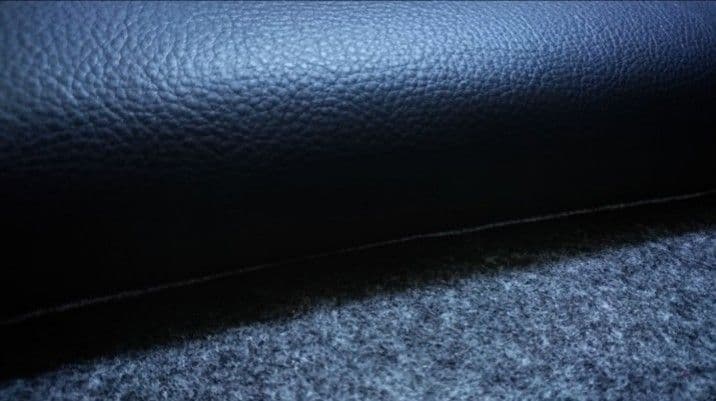 【新品】グランドプロフィア★フラット助手席 ブラックレザー★支柱付属［在庫有］