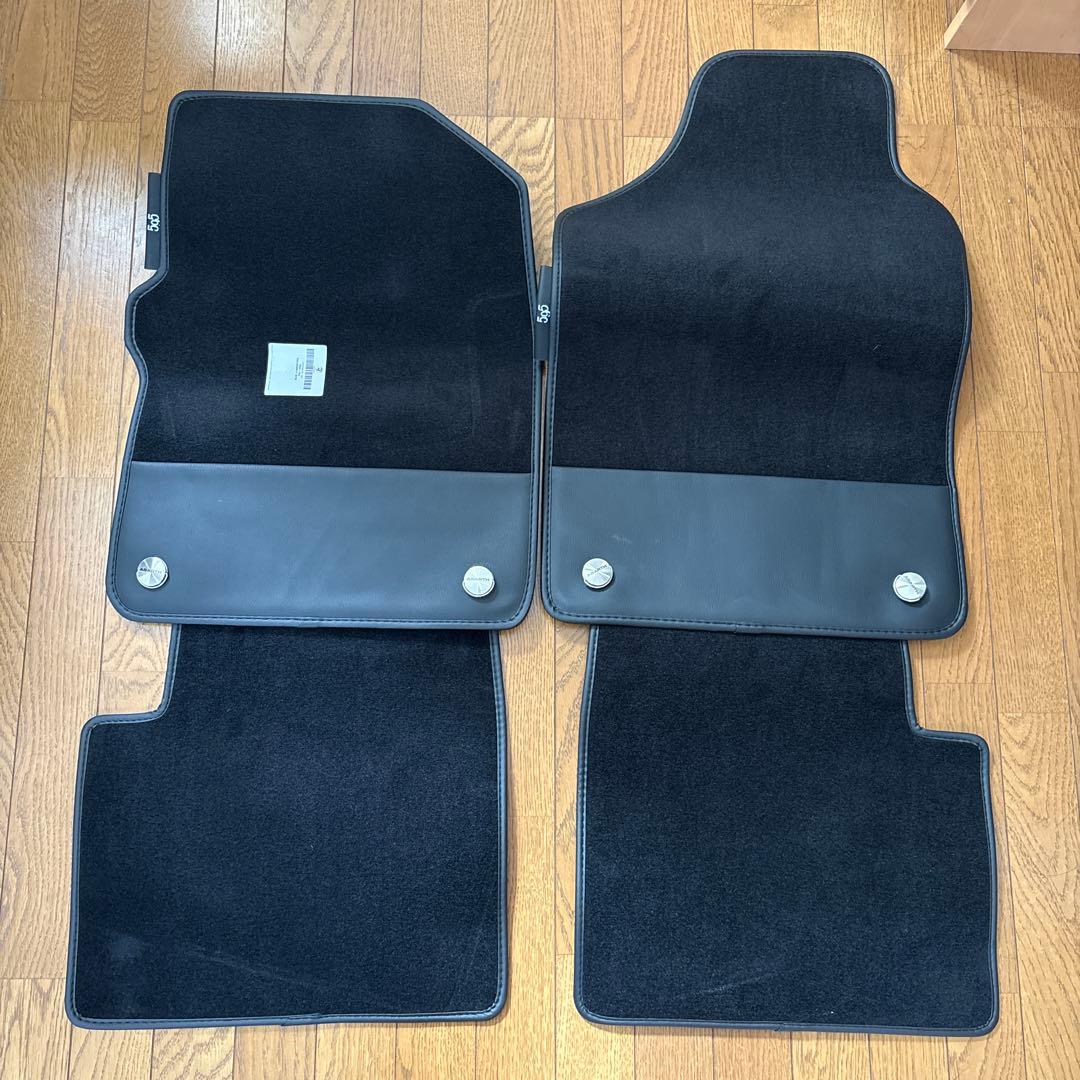 新品ABARTH 右ハンドル用フロアマット 595 イタリア製