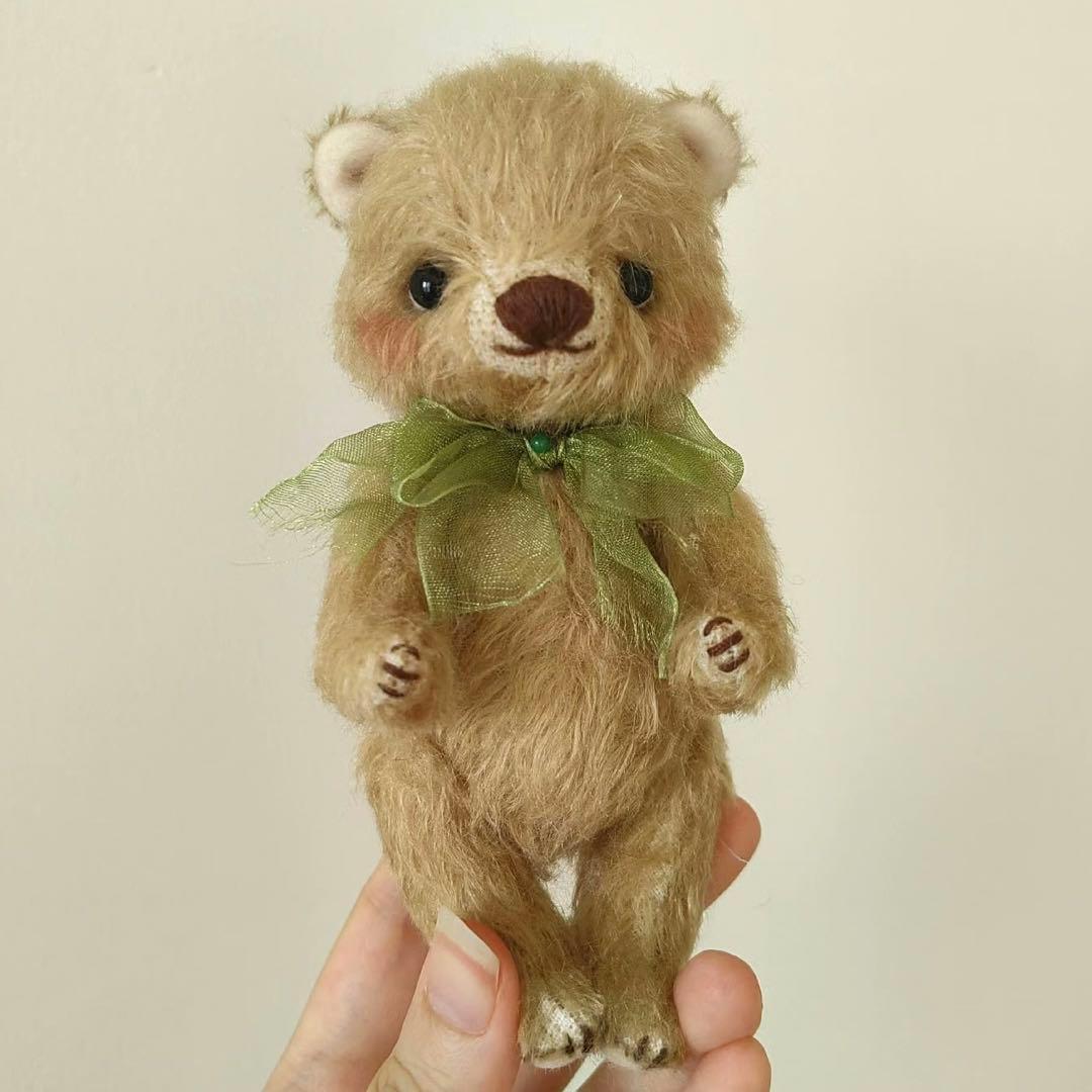 甘えん坊仔熊 ぬいぐるみ アーティストベア ハンドメイド 海外作家様 ベア