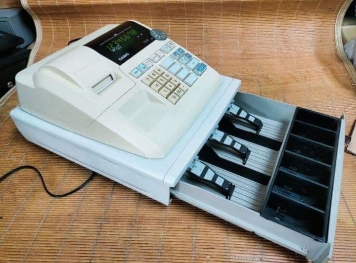 カシオレジスター　100ER　簡単便利特殊　送料込　000121