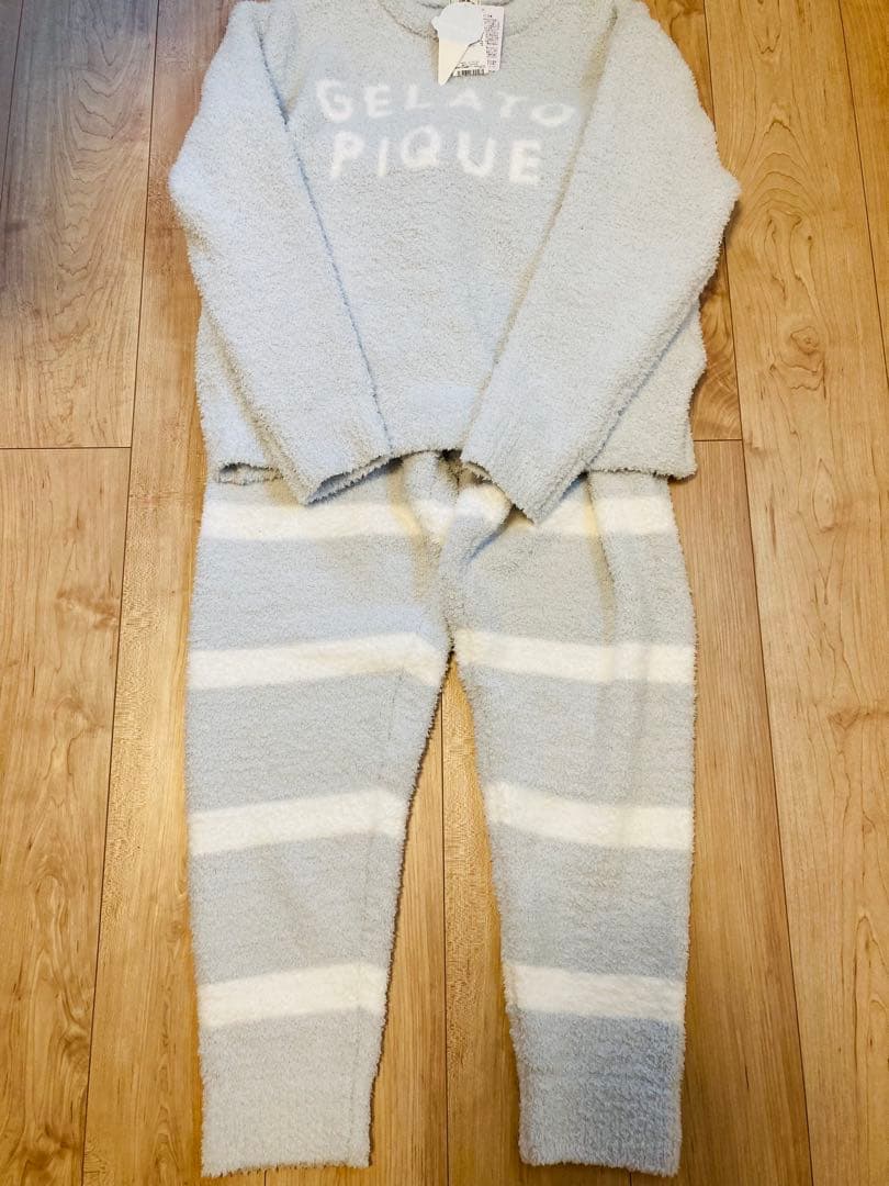 【新品】ジェラートピケ　パウダーロゴジャガードプルオーバー＆ロングパンツセット