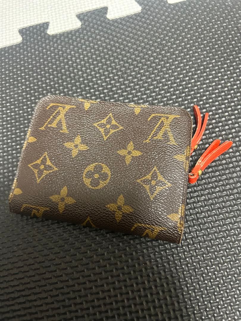 LOUIS VUITTON モノグラム　ポルトモネアンソリット