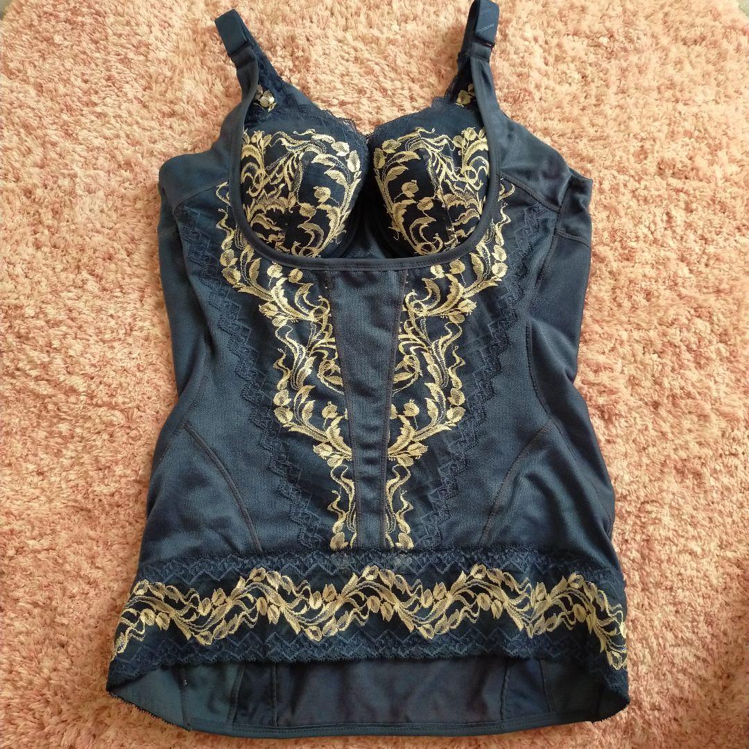 すみっち出品