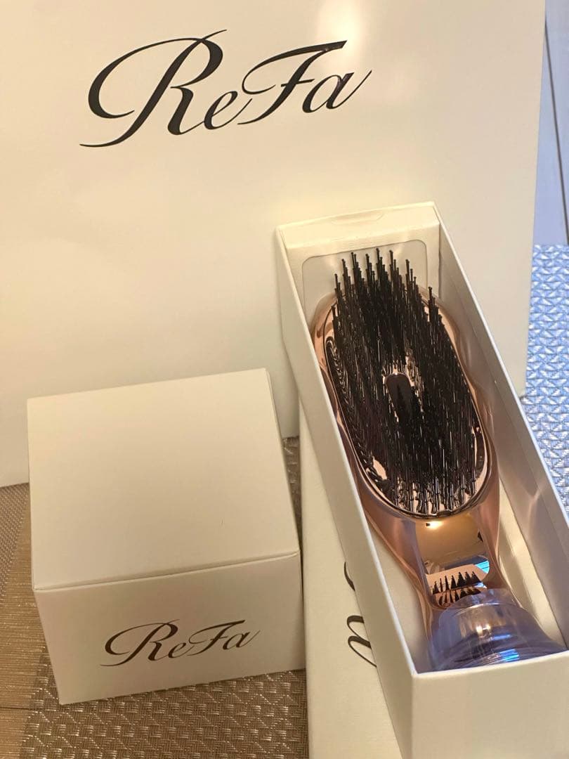 「ReFa（リファ）」イオンケアブラシプレミアム&ビューテックマスク　包装セット