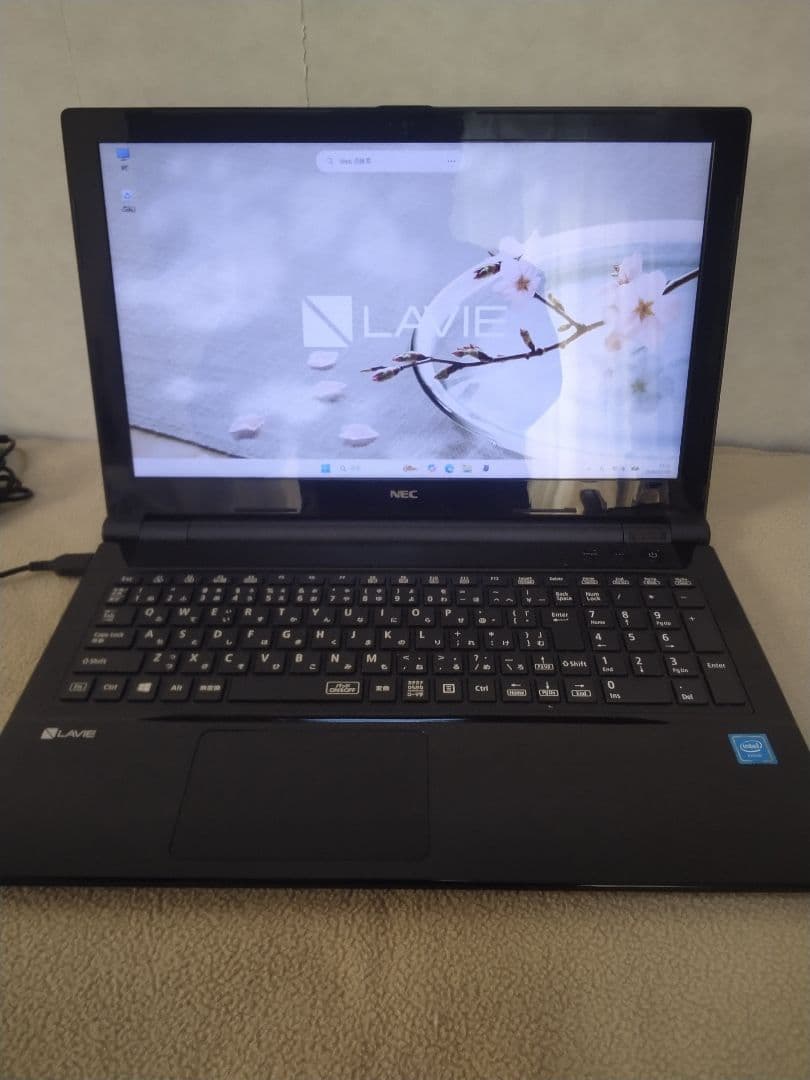 LAVIE PC- NS150/HAB SSD240GB/メモリ8GB