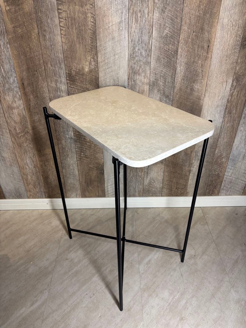zara マーブル調サイドテーブル