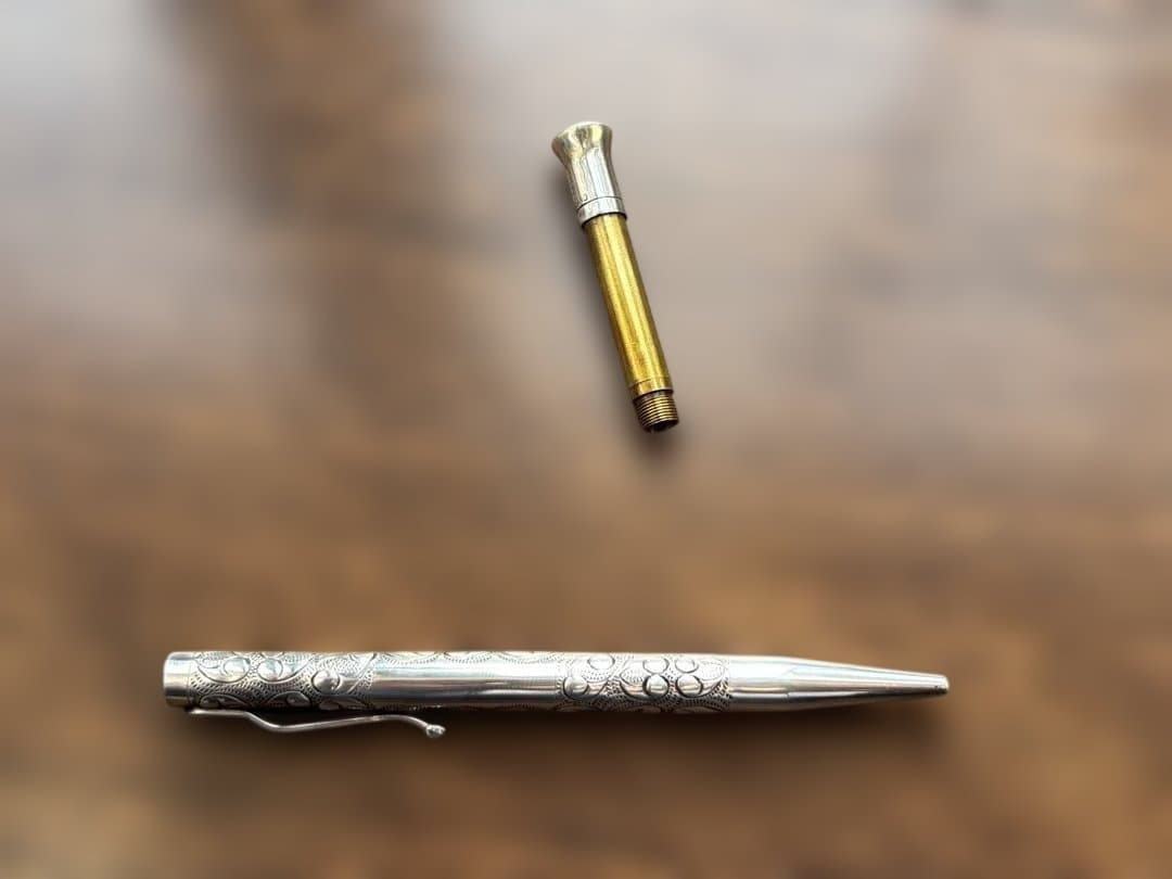 【値下げ不可】ヤード・オ・レッド ビクトリアン ボールペン