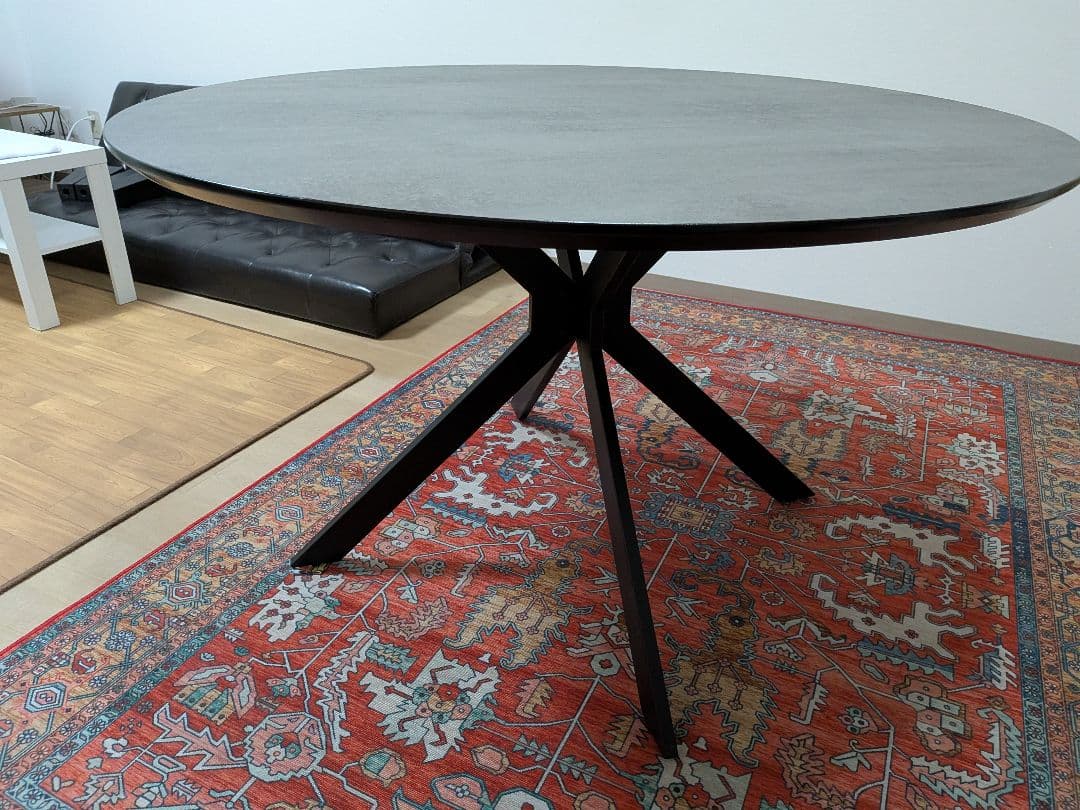 週末2日間値下中！ニトリメラミン丸型テーブル（直径120）