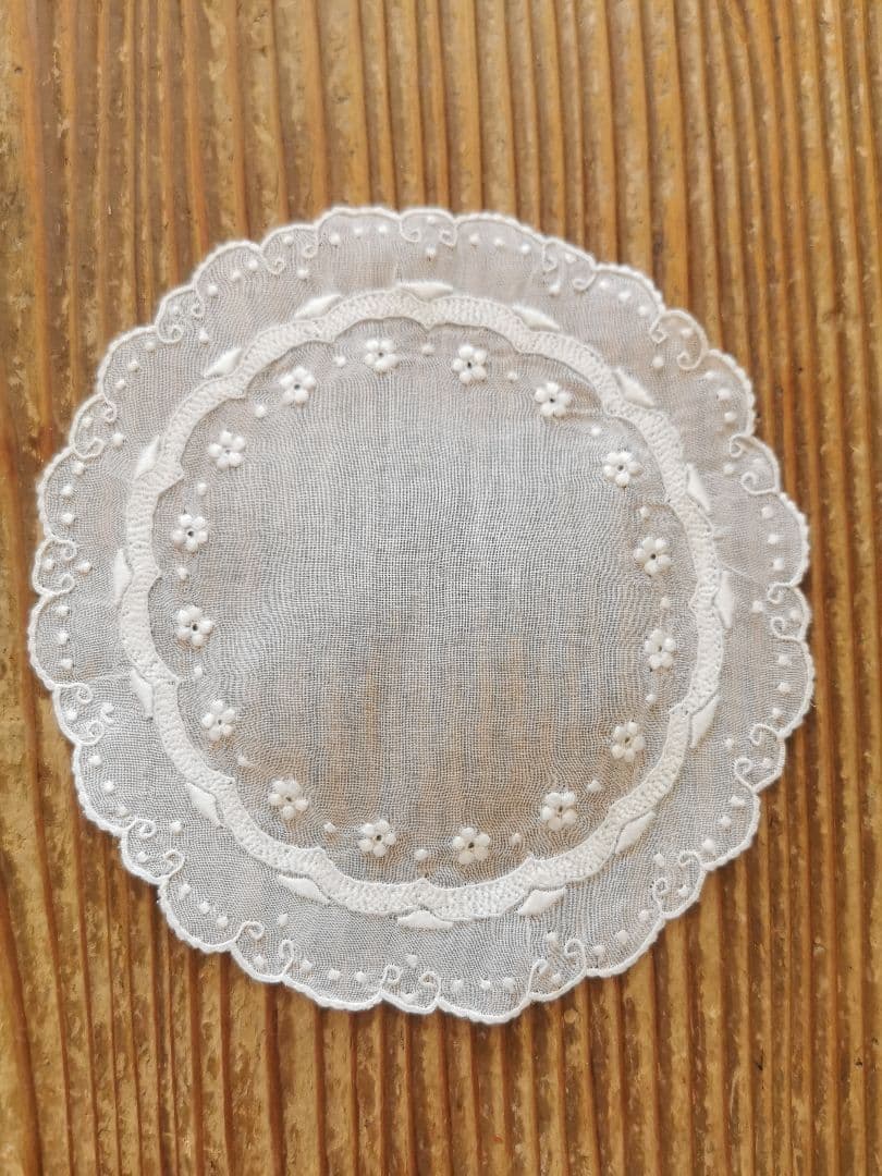 アンティーク マディラ刺繍レース 桜草 オーガンジー ダブルスカラップドイリー