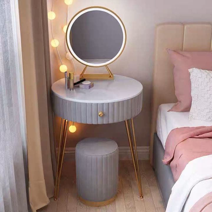 誕プレにバッチリ❣️円型オシャレドレッサー