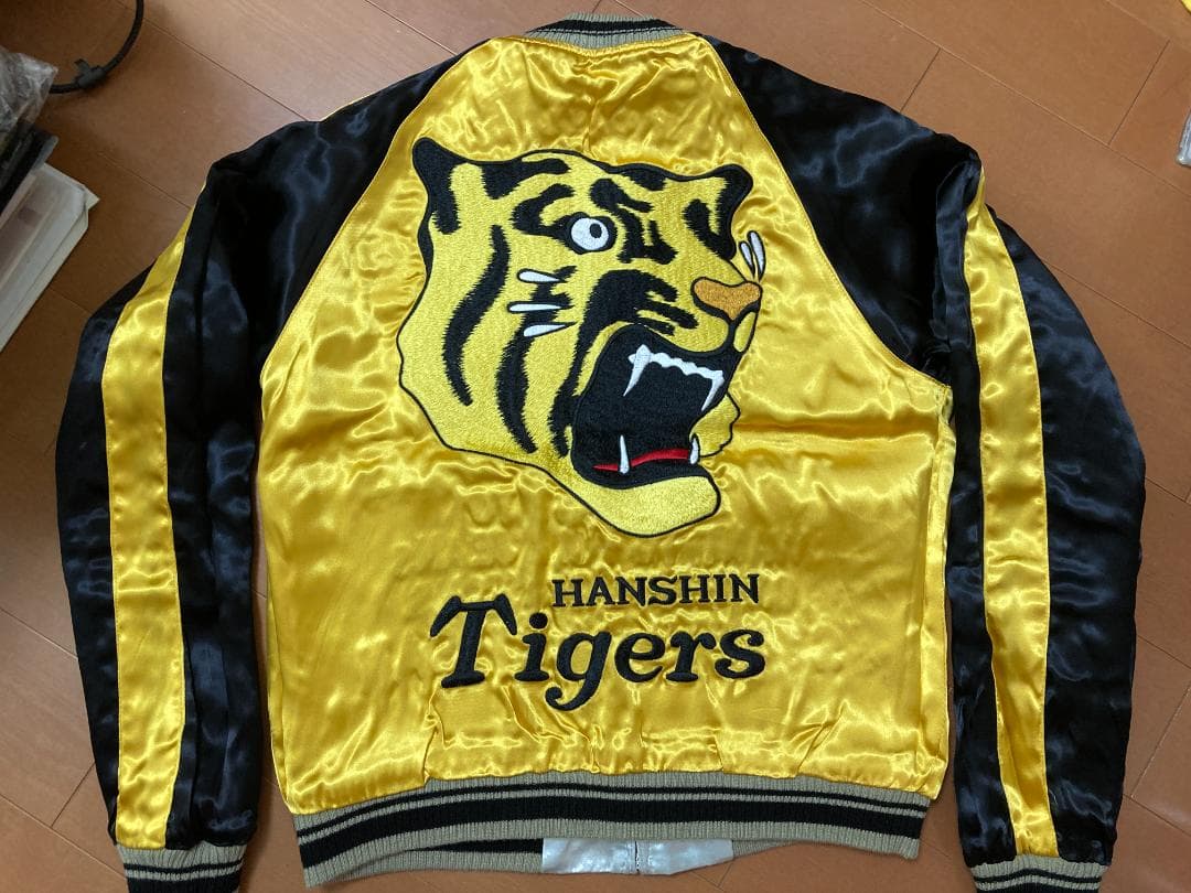 阪神タイガース×ステュディオ・ダルチザン　スカジャン　Sサイズ　デットストック