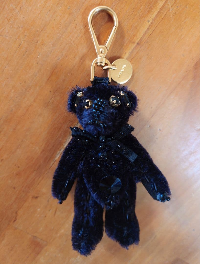 PRADA くまベアーキーホルダー チャームキーリング