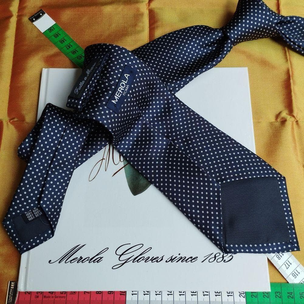 最終 メローラ 3fold 紺地白ドット ネクタイ MEROLA M31