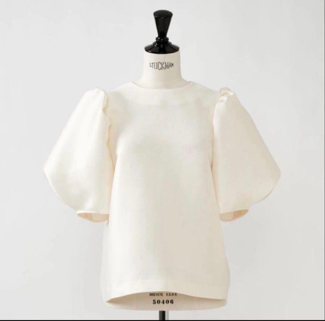 HEVEシアーバブリーブラウス　バニラ