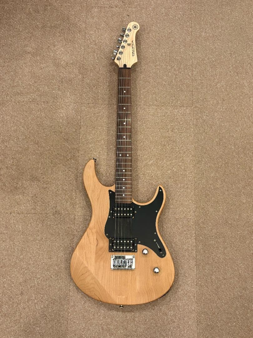 YAMAHA ( ヤマハ )  Pacifica120H